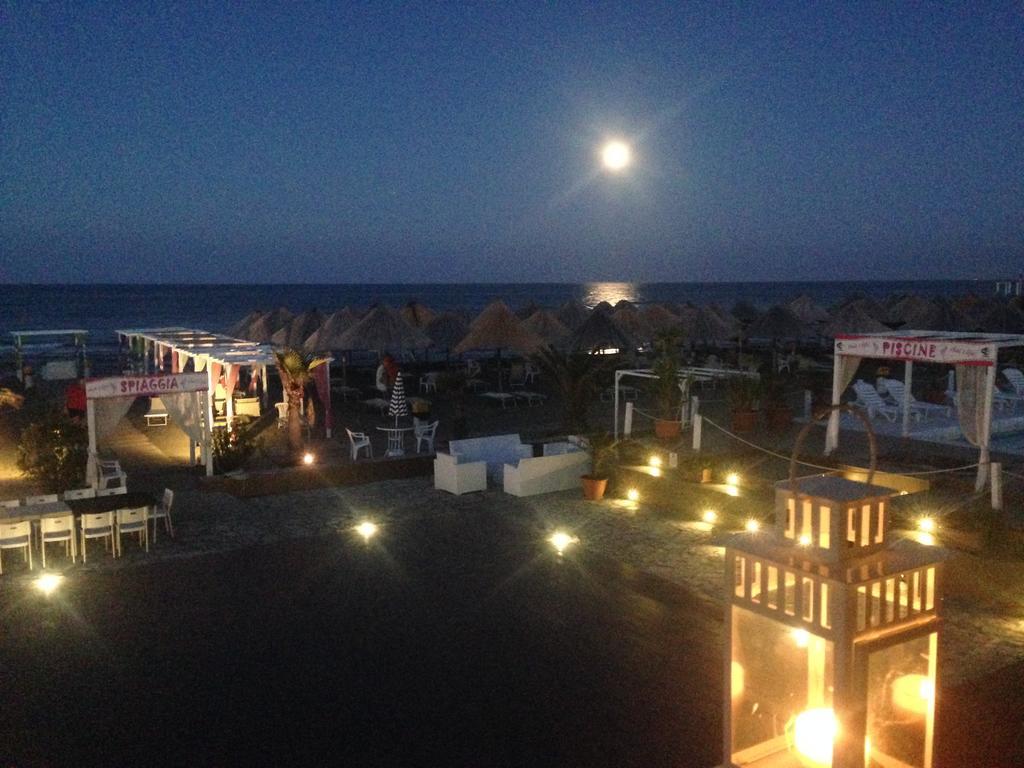 Beach Club Ippocampo Exterior photo